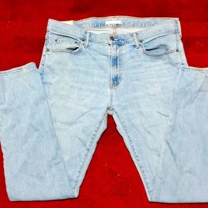 light blue skinny jeans, Abercrombie & Fitch, size: 36W 32L